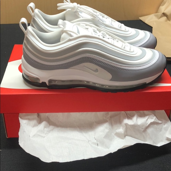 Nike women’s air max 97 UL ‘17 size 9 new in box Nike women’s air max 97 UL ‘17 size 9 new in box
